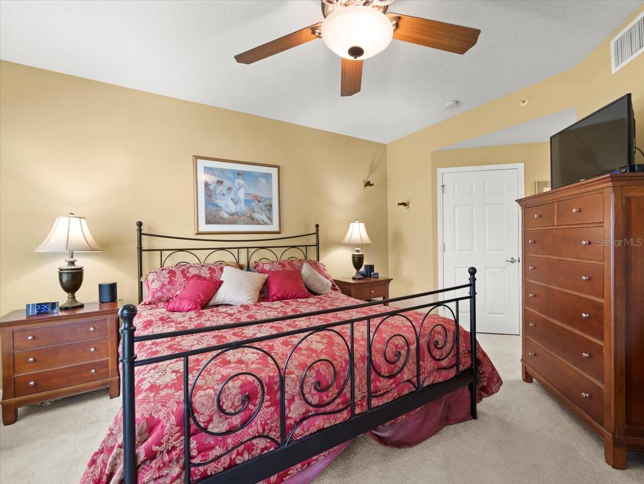 897 LANTERN WAY #897