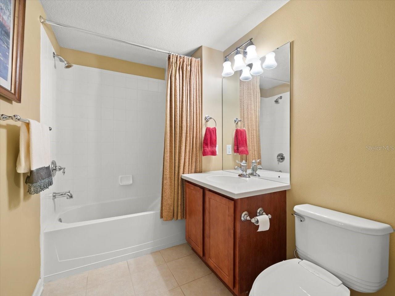 897 LANTERN WAY #897