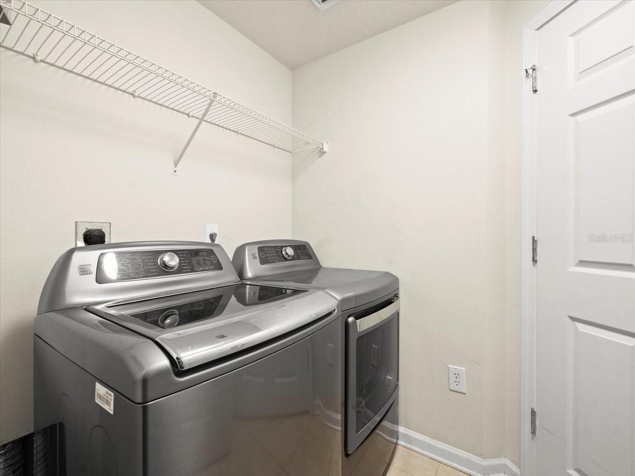 897 LANTERN WAY #897