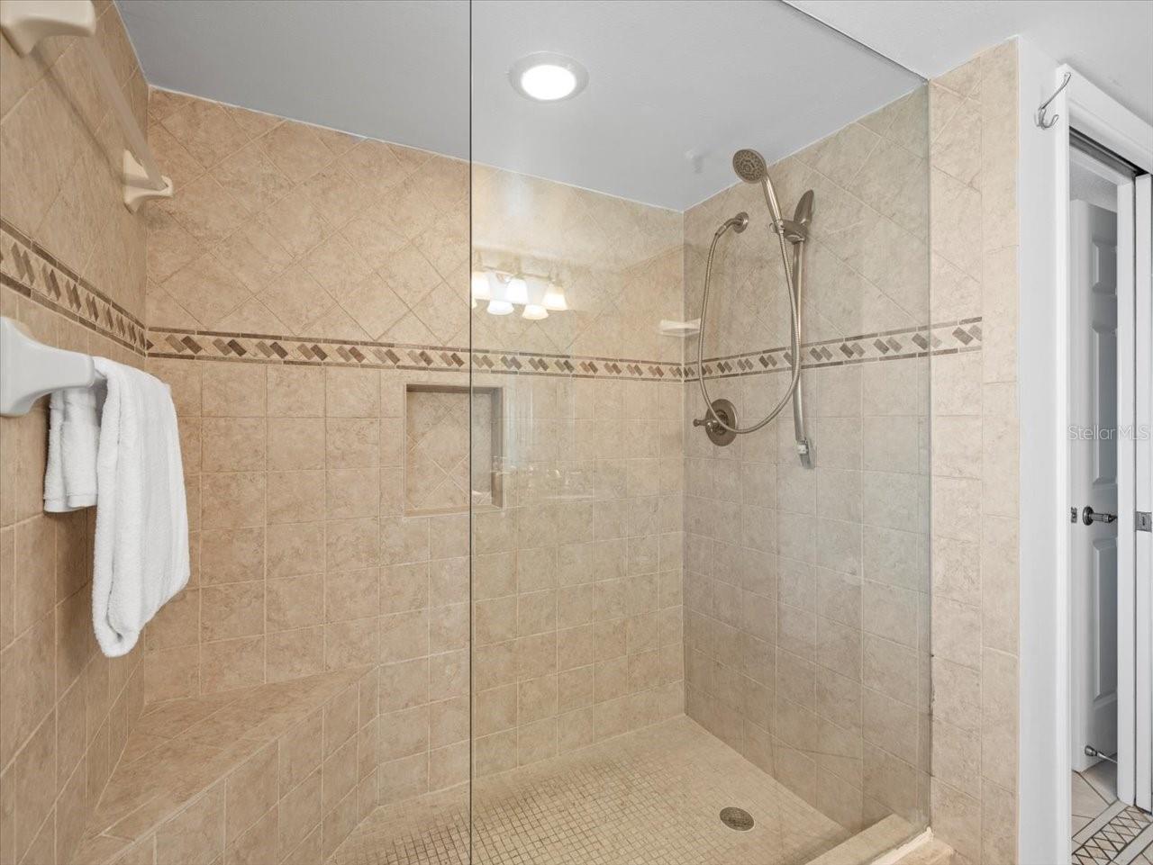 18400 GULF BLVD #2506