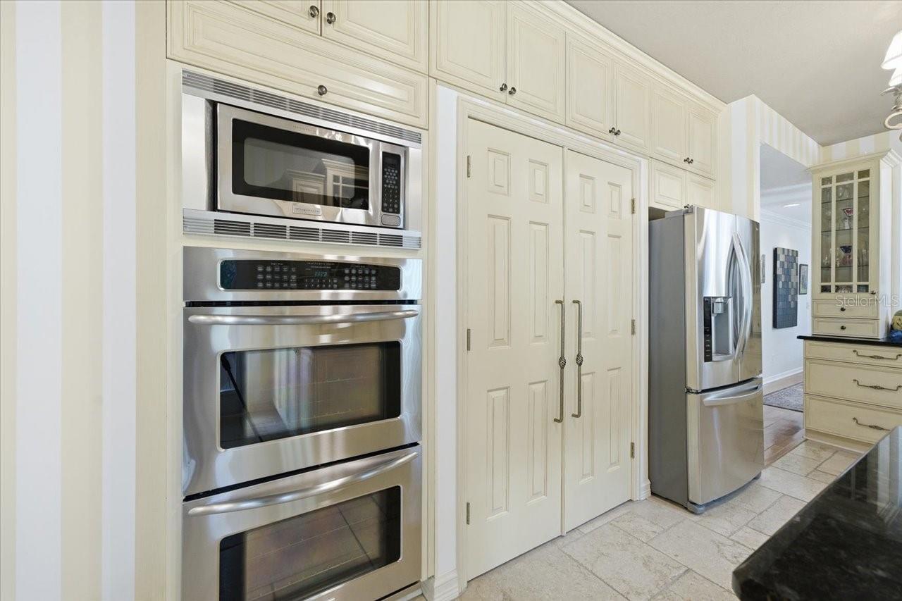 2035 INDIAN CREEK CT