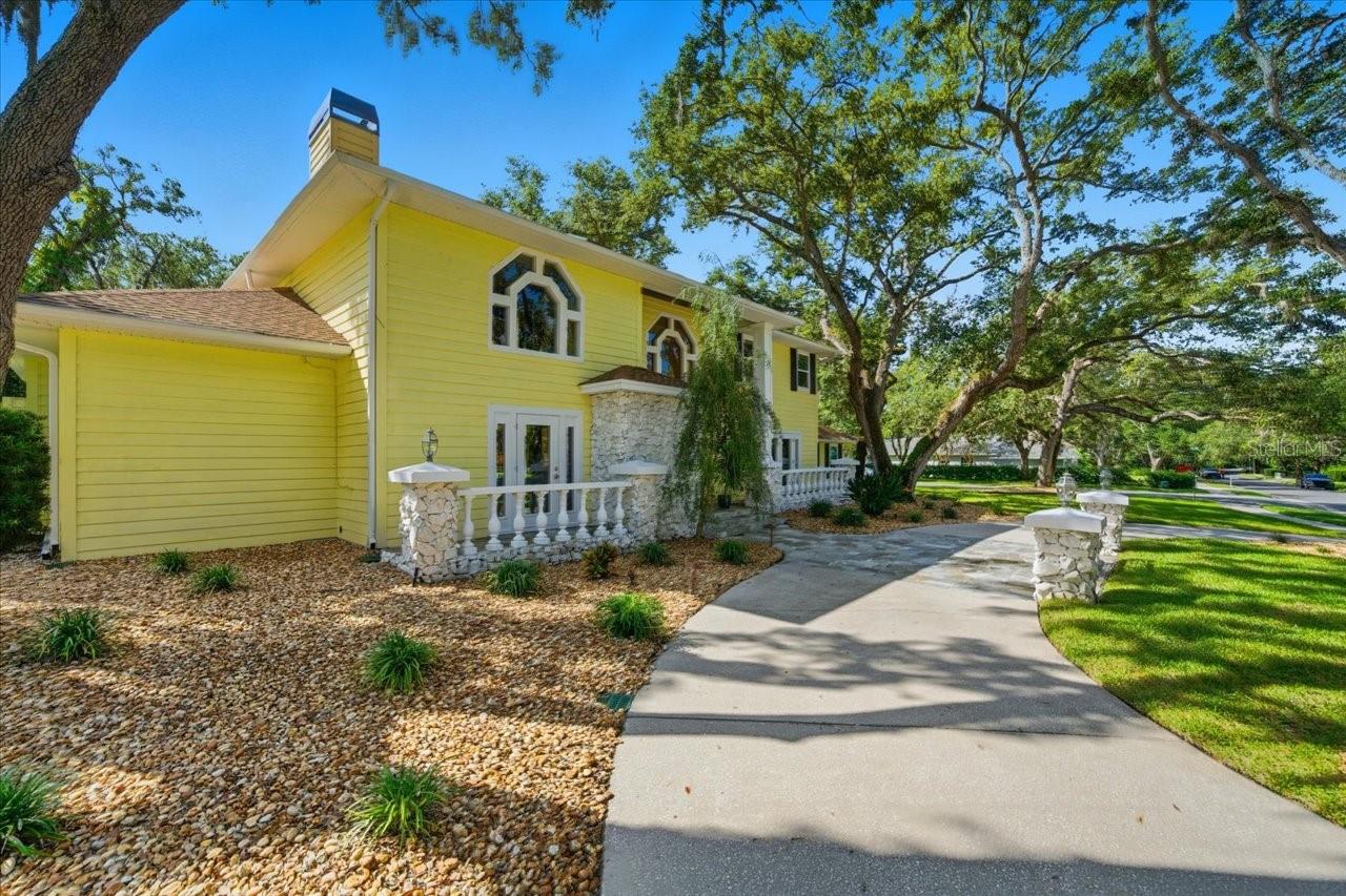 2035 INDIAN CREEK CT