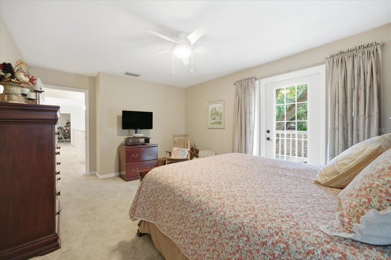 2035 INDIAN CREEK CT