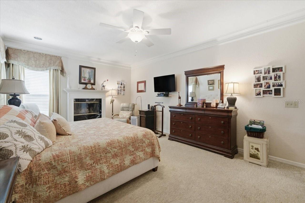 2035 INDIAN CREEK CT