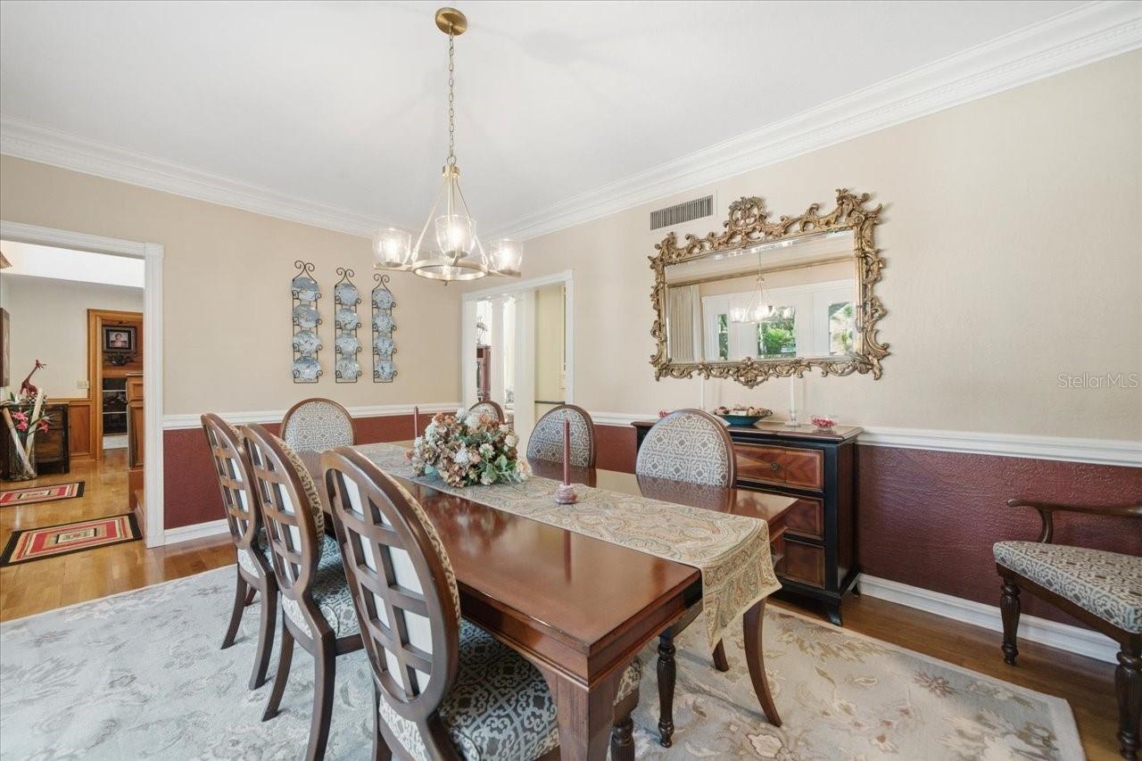 2035 INDIAN CREEK CT