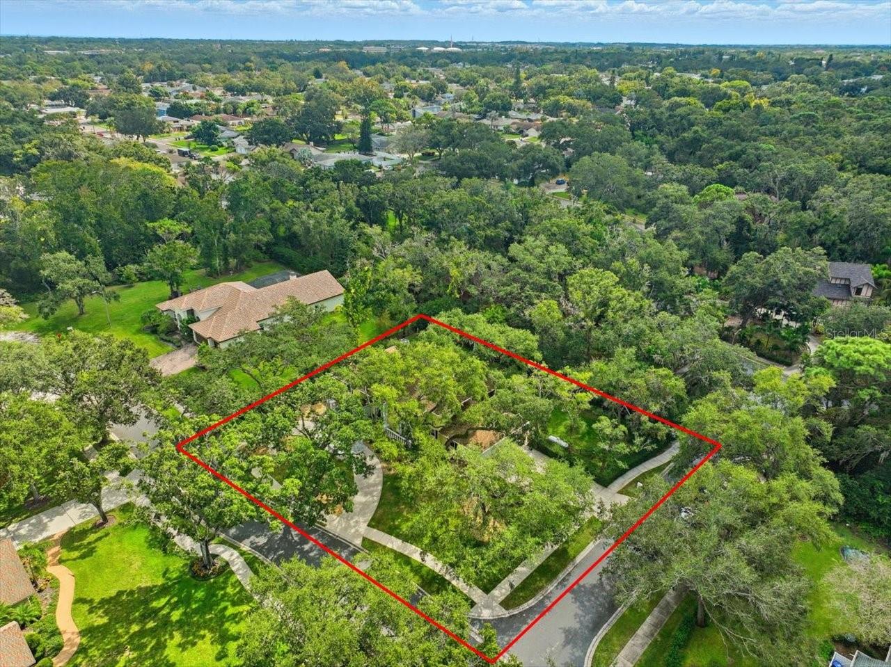 2035 INDIAN CREEK CT