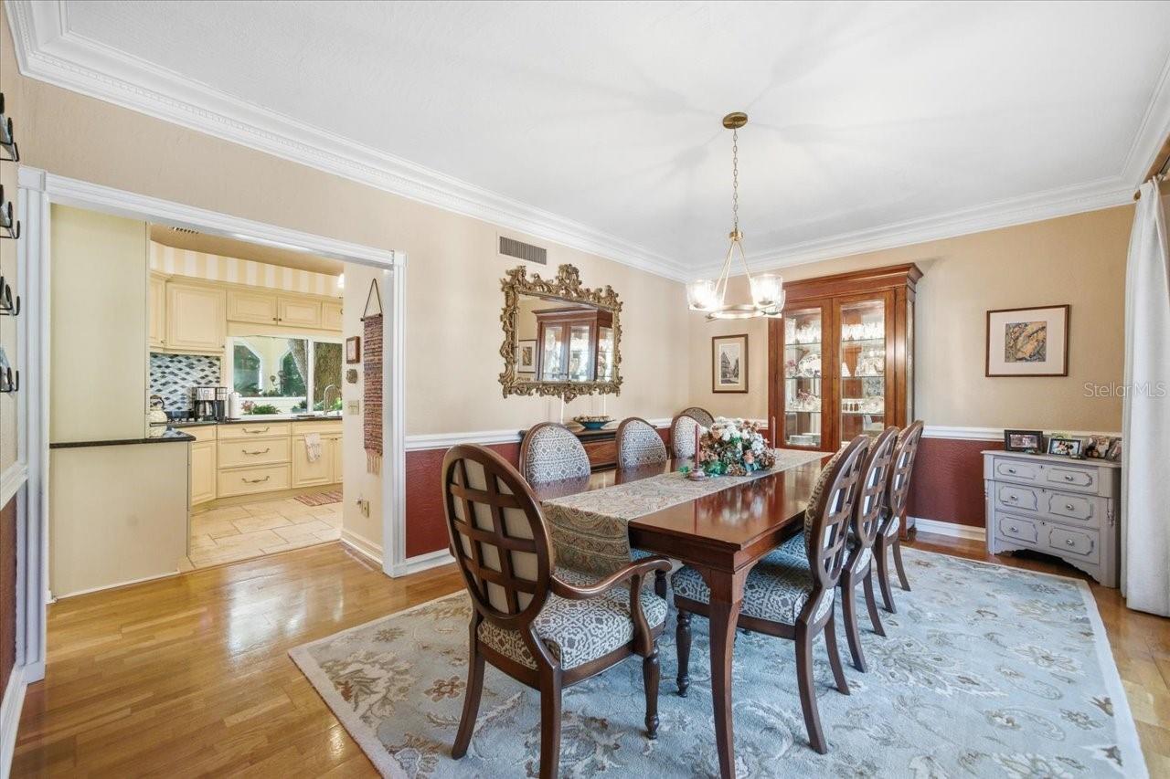 2035 INDIAN CREEK CT