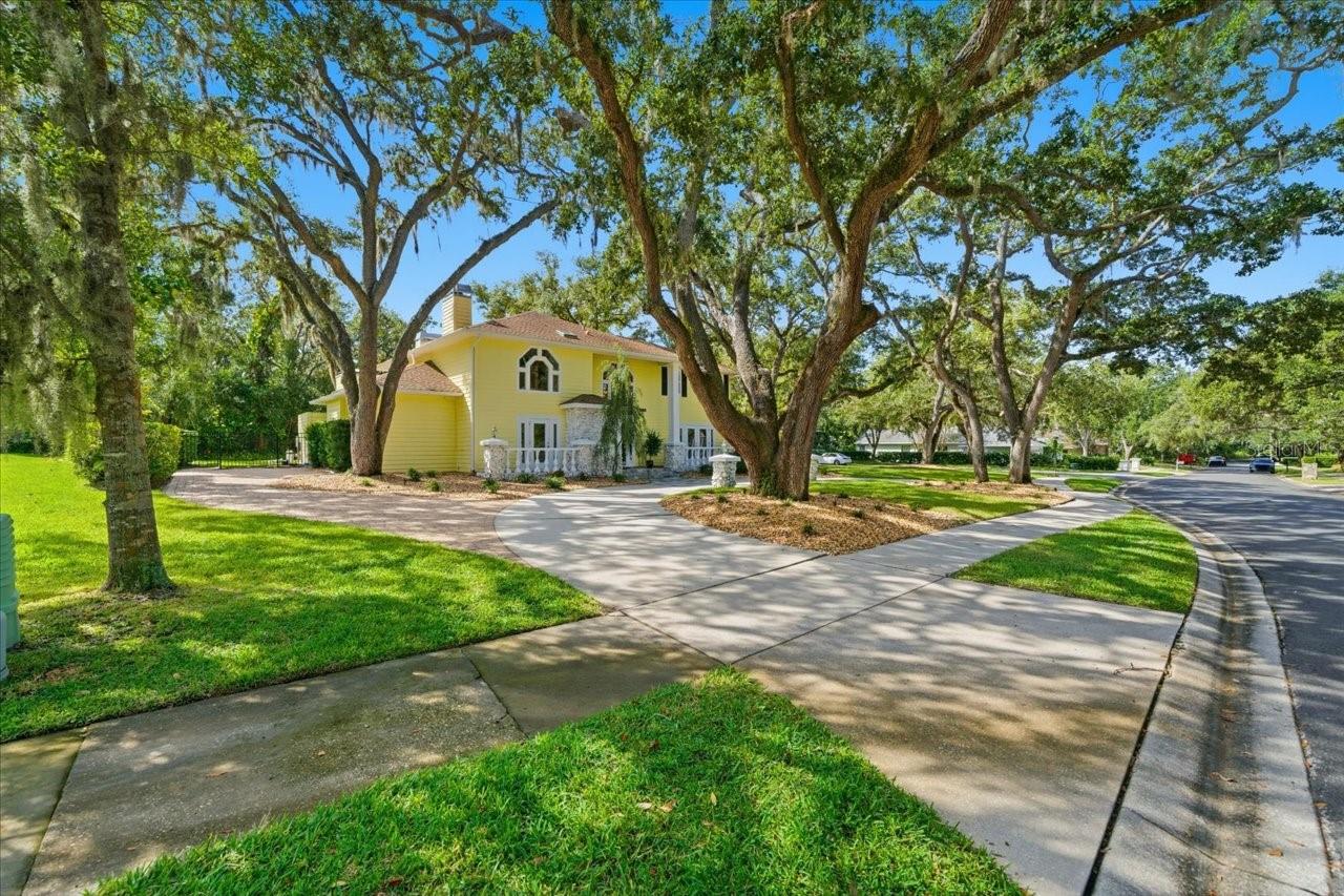 2035 INDIAN CREEK CT