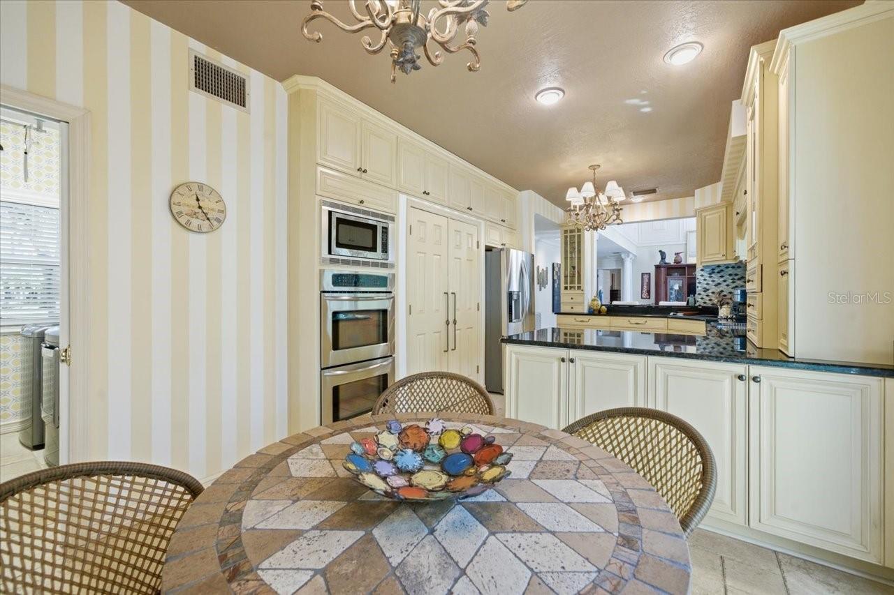 2035 INDIAN CREEK CT