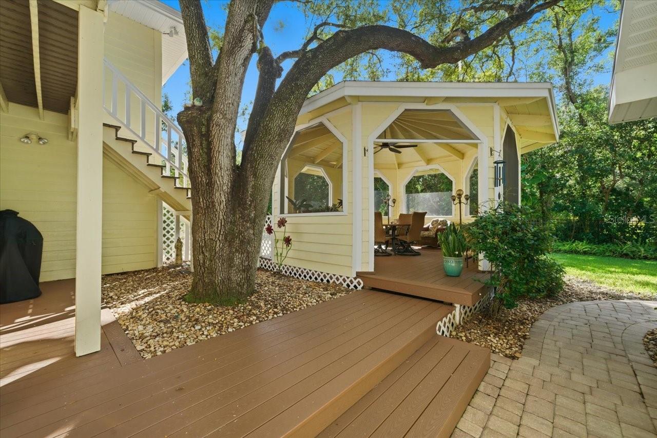 2035 INDIAN CREEK CT