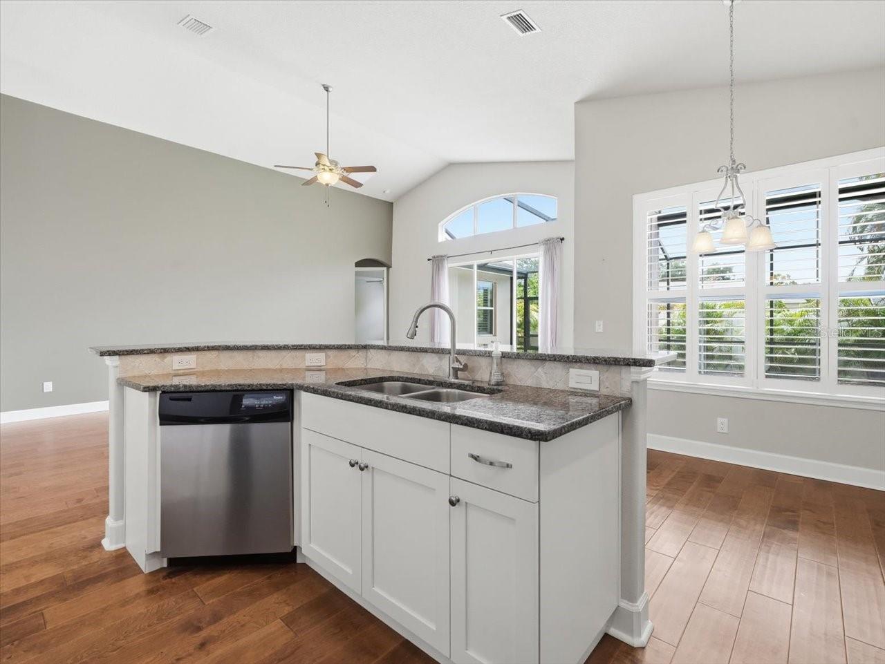 2514 SUMMERDALE CT