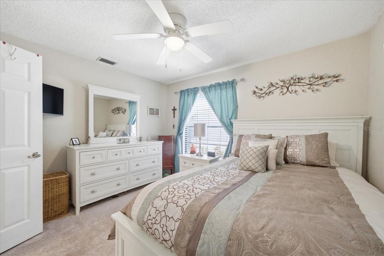 2824 COUNTRYSIDE BLVD #315