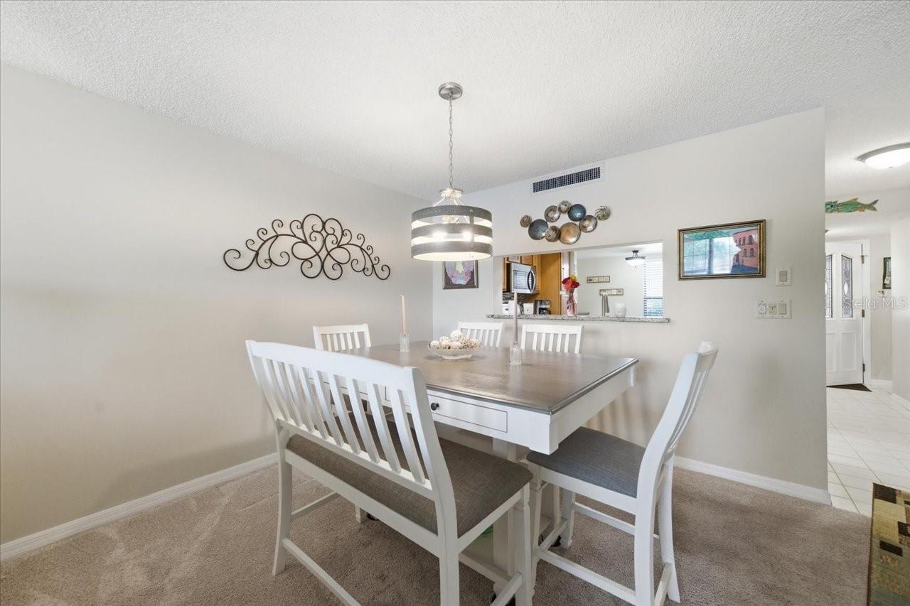 2824 COUNTRYSIDE BLVD #315