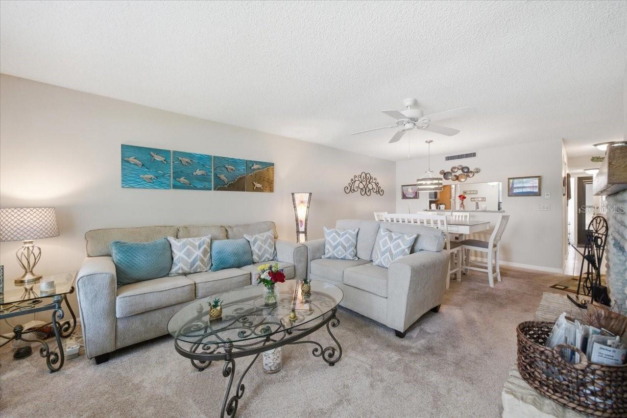 2824 COUNTRYSIDE BLVD #315