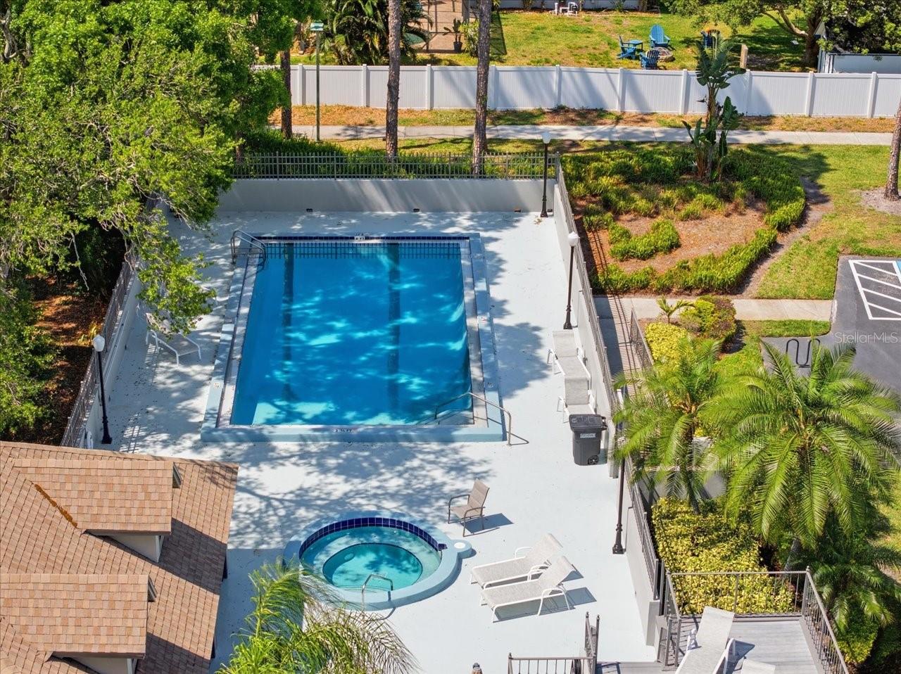 2824 COUNTRYSIDE BLVD #315