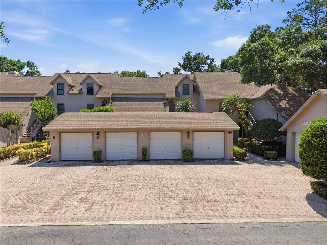 2824 COUNTRYSIDE BLVD #315
