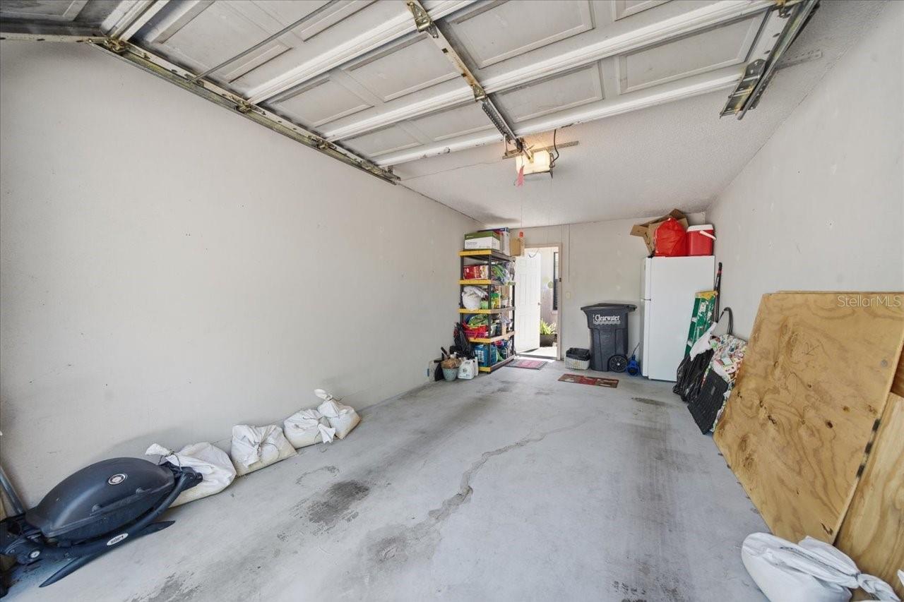 2824 COUNTRYSIDE BLVD #315