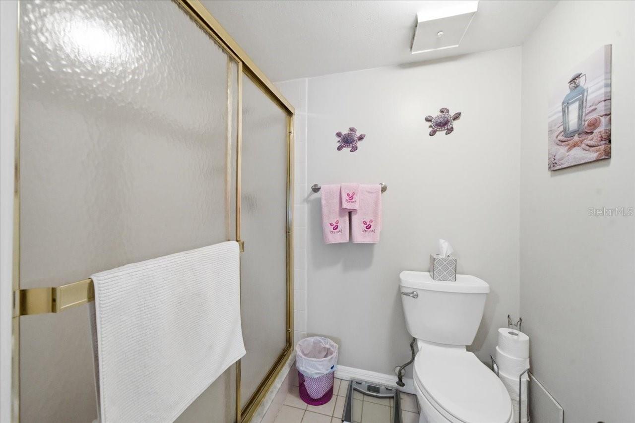 2824 COUNTRYSIDE BLVD #315