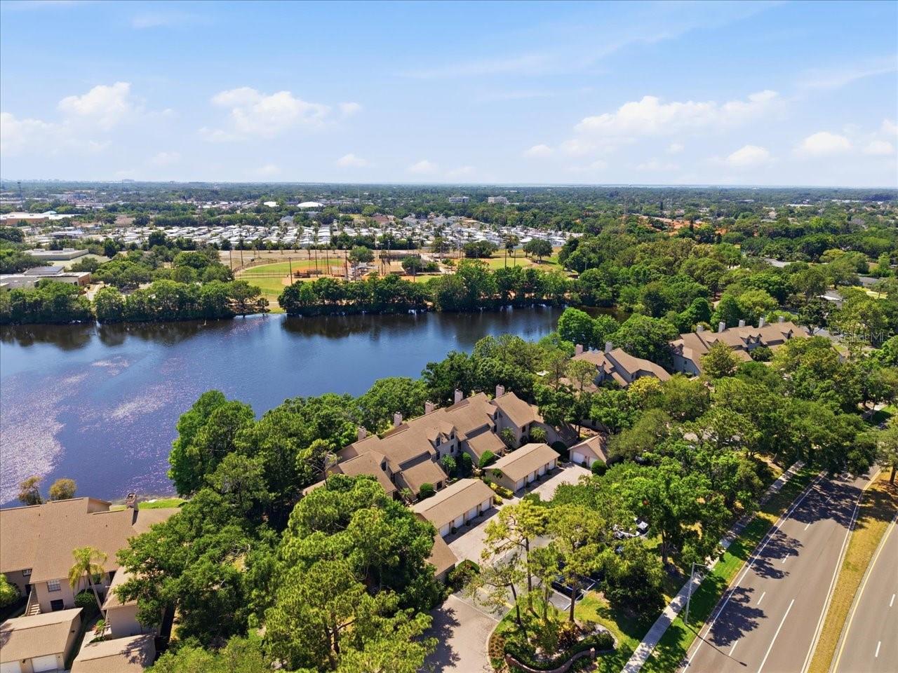 2824 COUNTRYSIDE BLVD #315