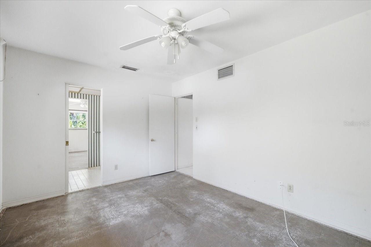 1680 FOX RD