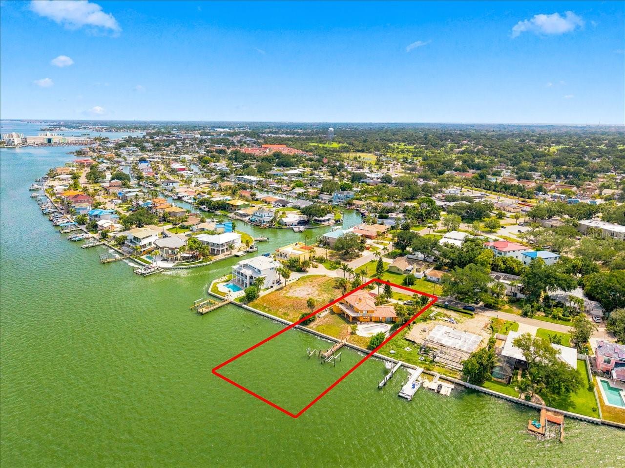 111 SHORE DR