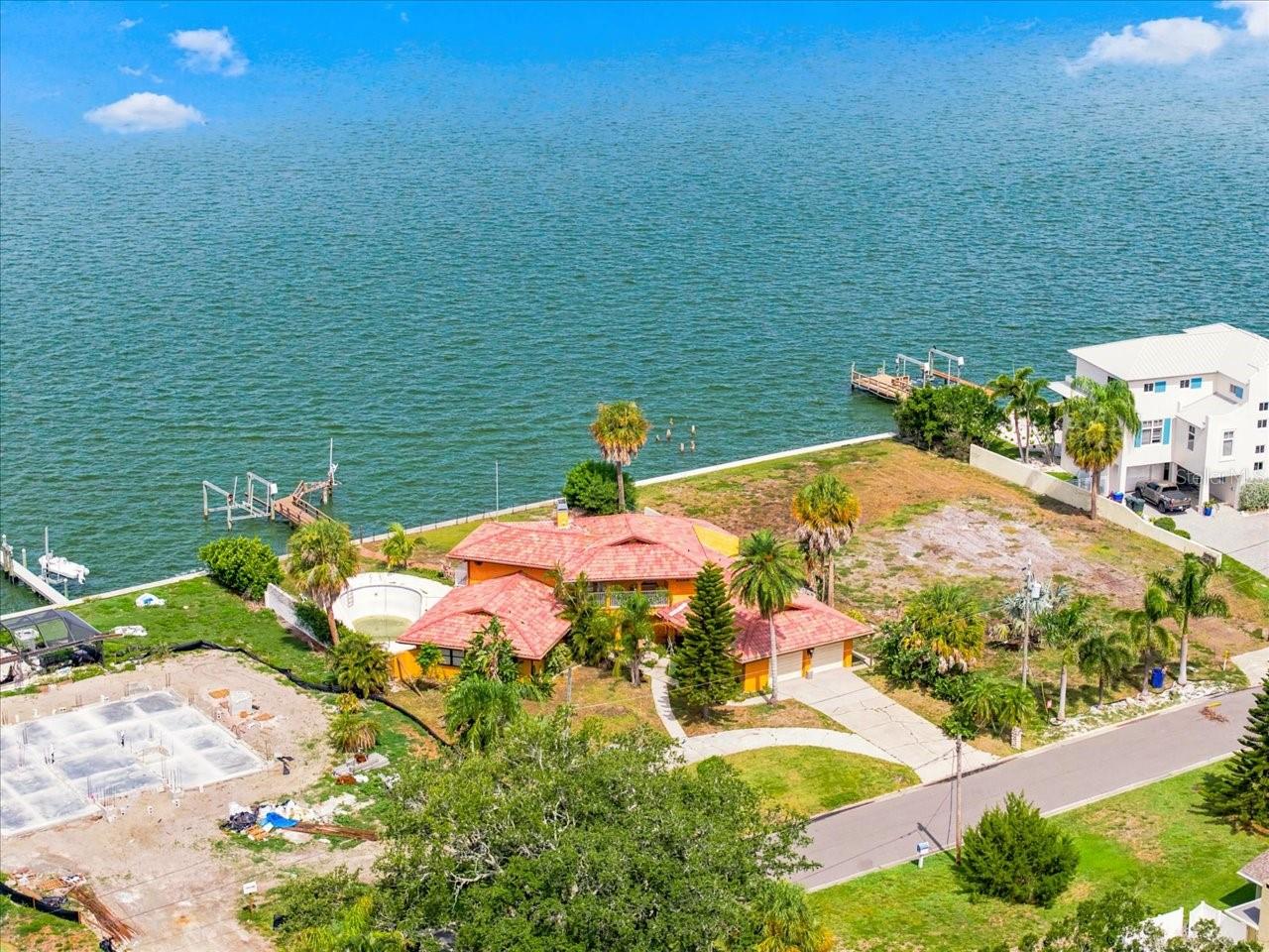 111 SHORE DR