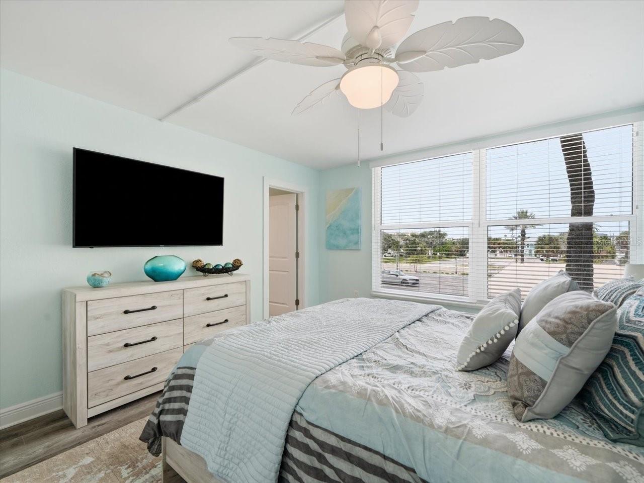 14800 GULF BLVD #207