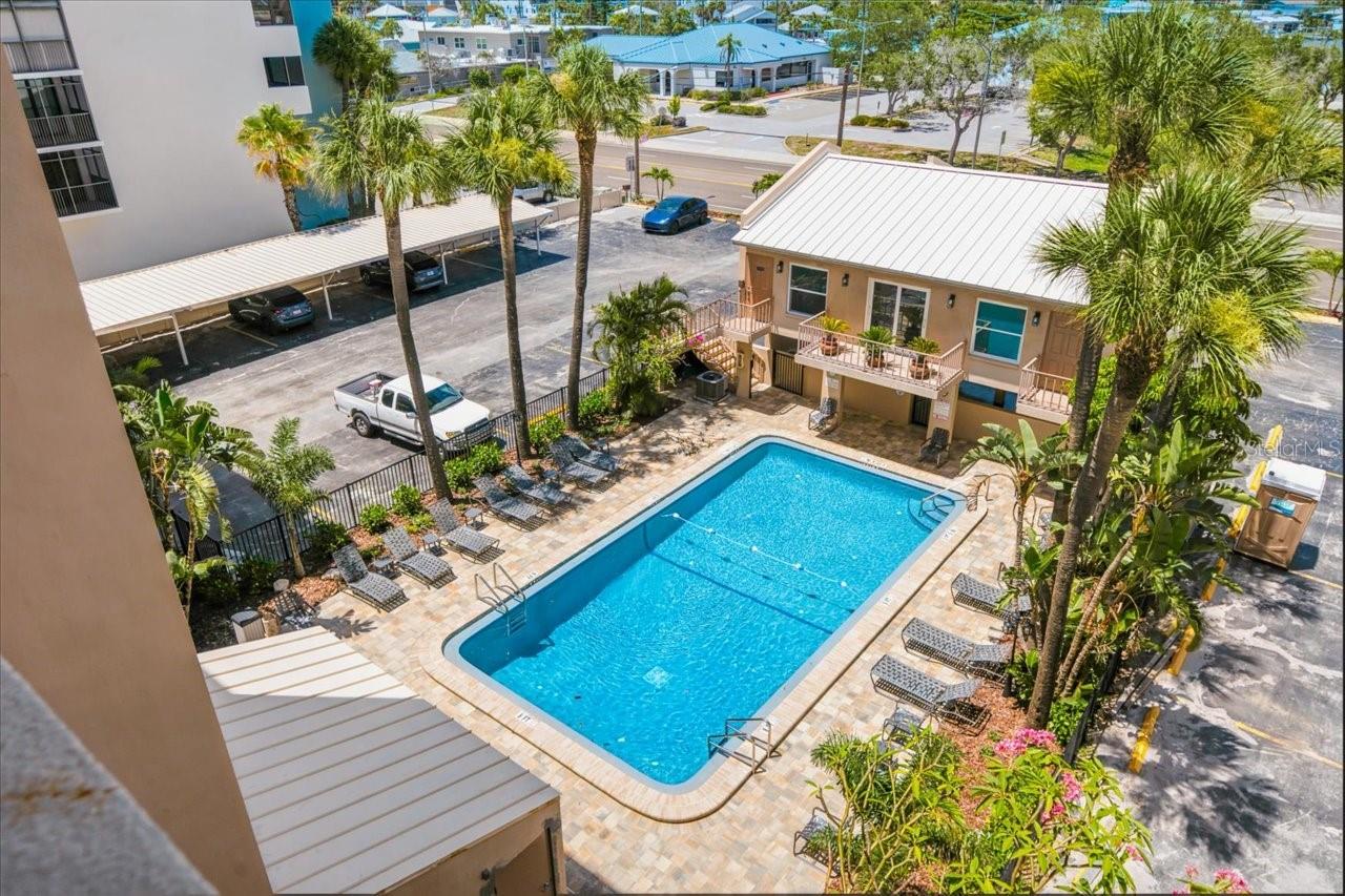 14800 GULF BLVD #207