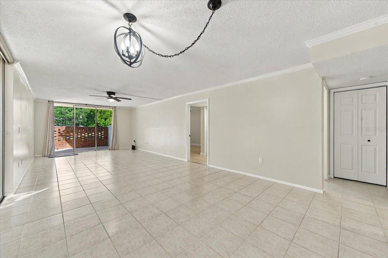 1001 PEARCE DR #111