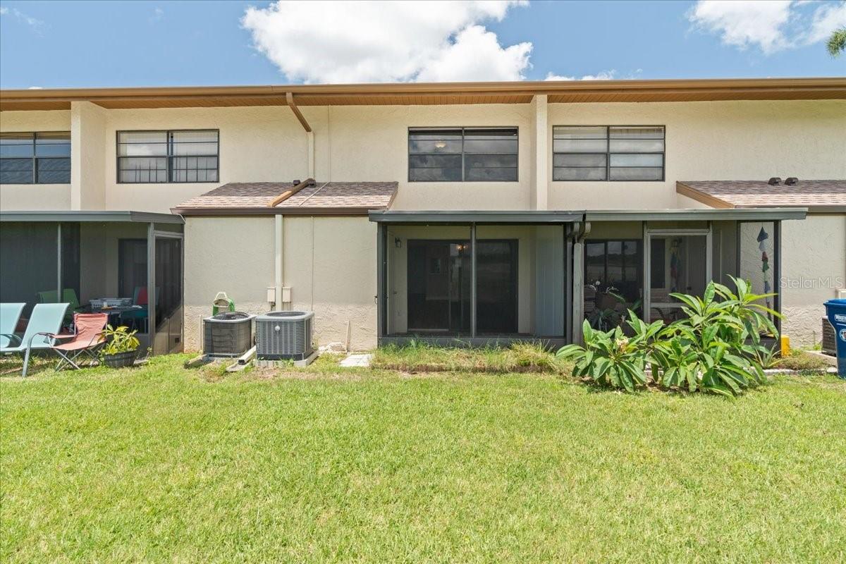 9209 SEMINOLE BOULEVARD Unit: 22