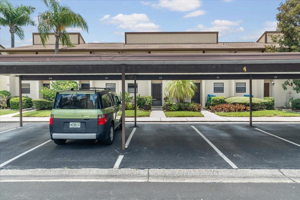 9209 SEMINOLE BOULEVARD Unit: 22