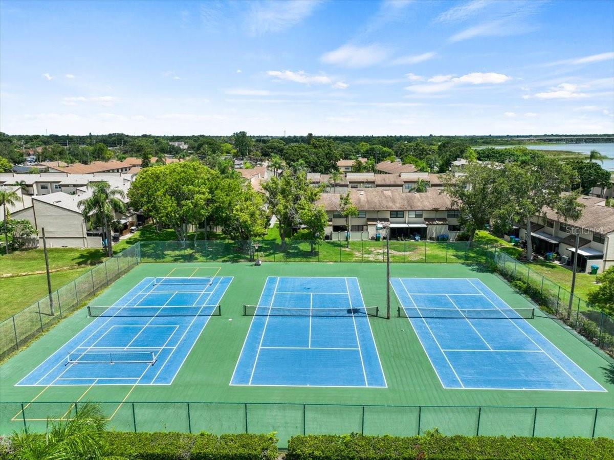 9209 SEMINOLE BOULEVARD Unit: 22