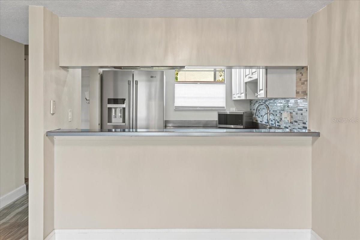 9209 SEMINOLE BOULEVARD Unit: 22