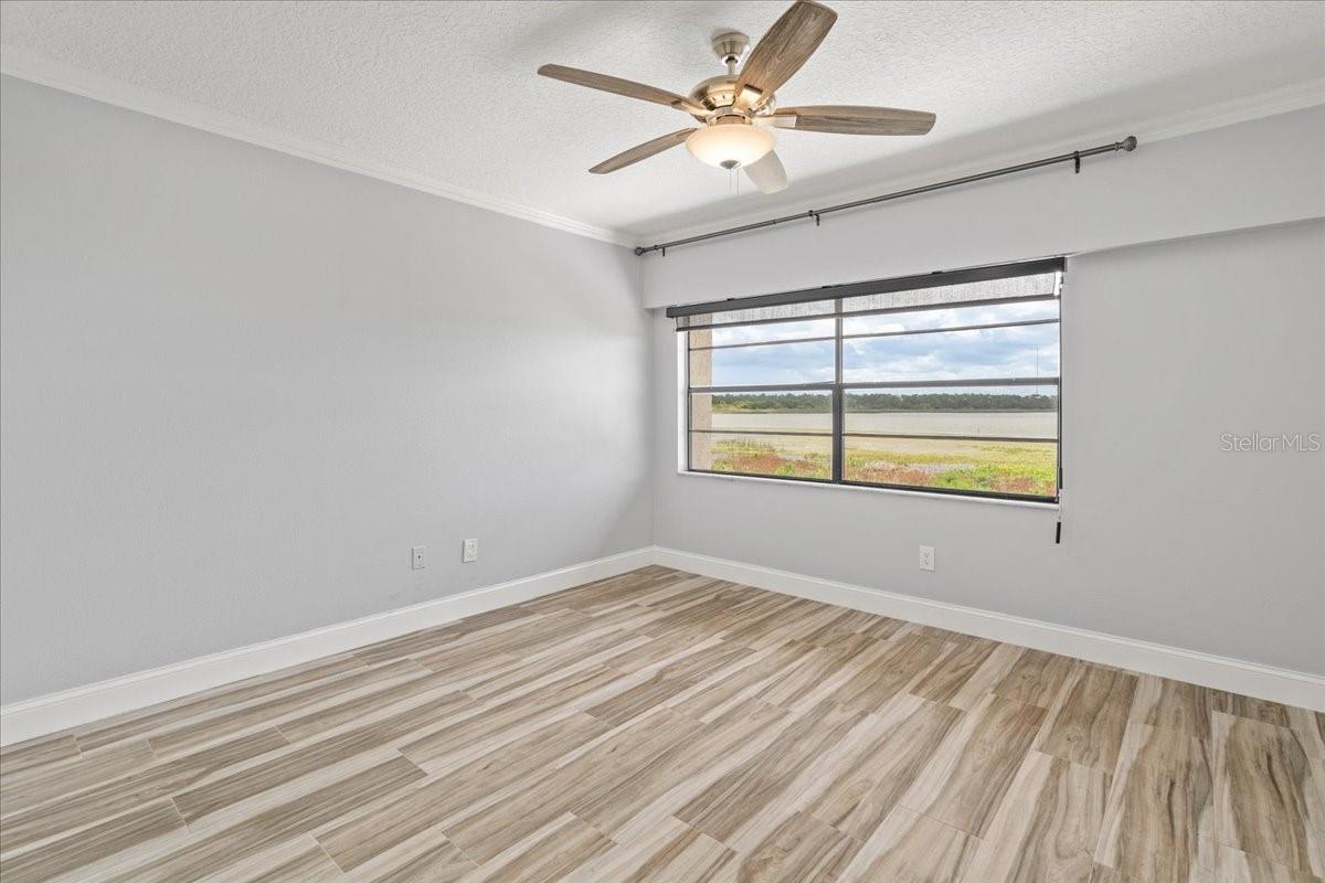 9209 SEMINOLE BOULEVARD Unit: 22