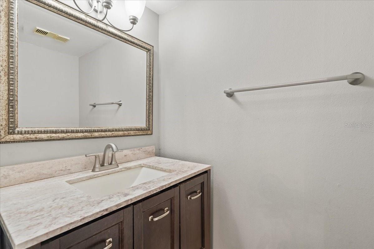 9209 SEMINOLE BOULEVARD Unit: 22