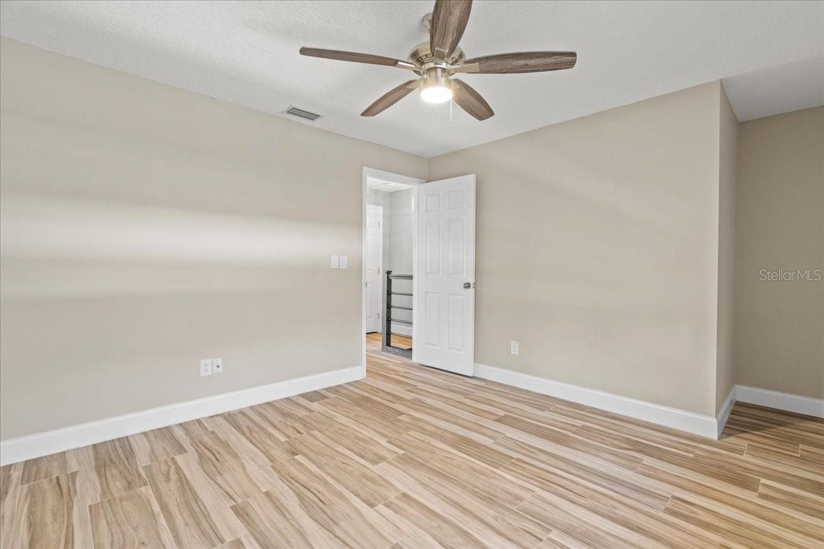 9209 SEMINOLE BOULEVARD Unit: 22
