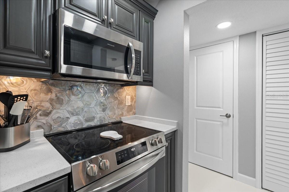 3455 COUNTRYSIDE BOULEVARD Unit: 63