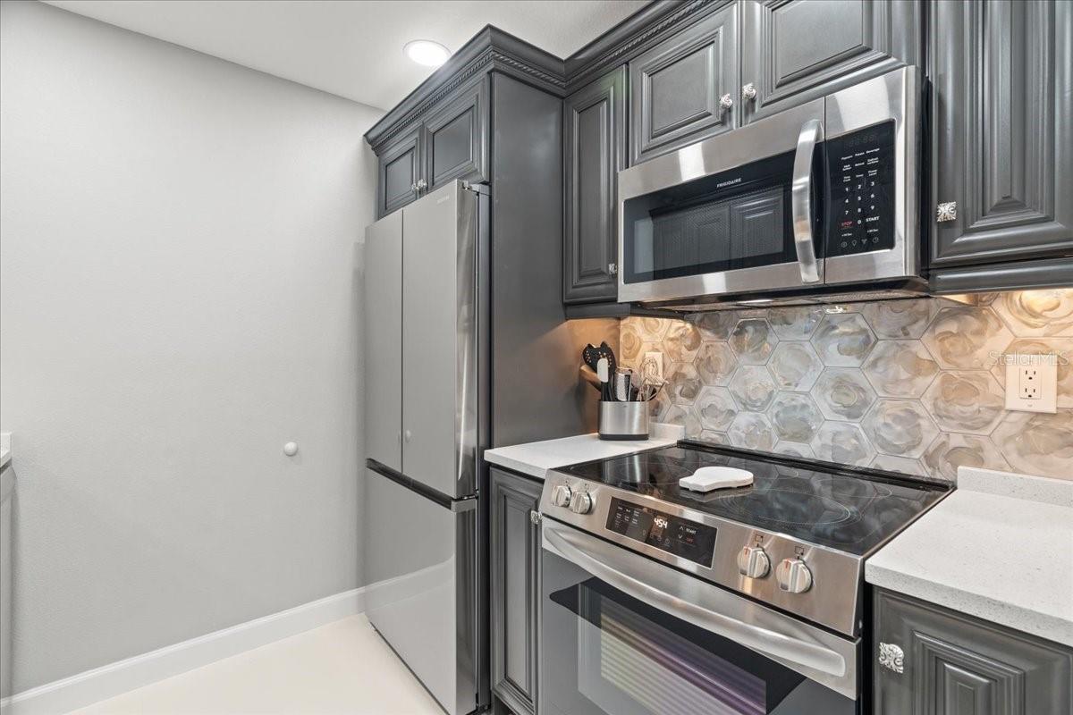 3455 COUNTRYSIDE BOULEVARD Unit: 63