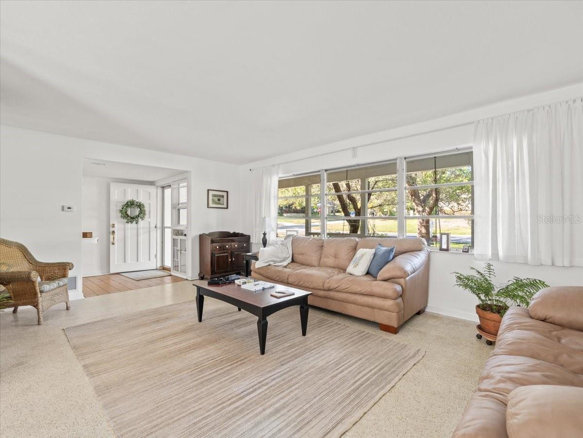 1665 MAGNOLIA DRIVE
