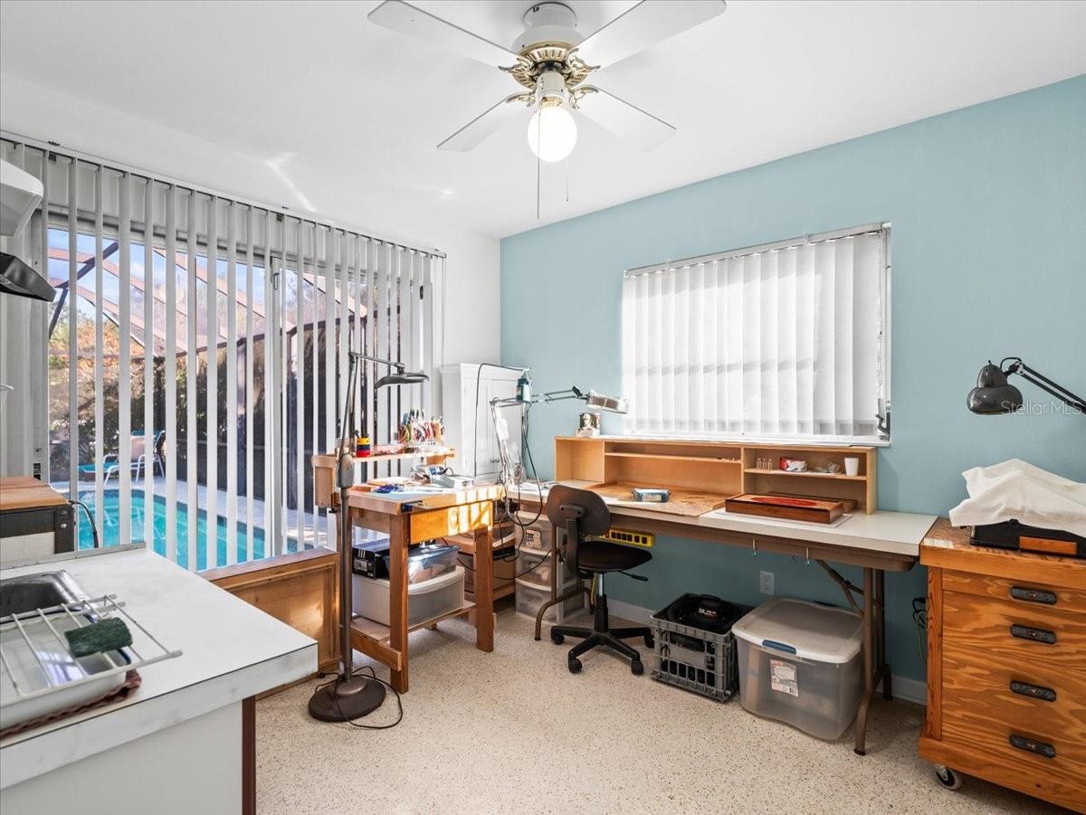 1665 MAGNOLIA DRIVE