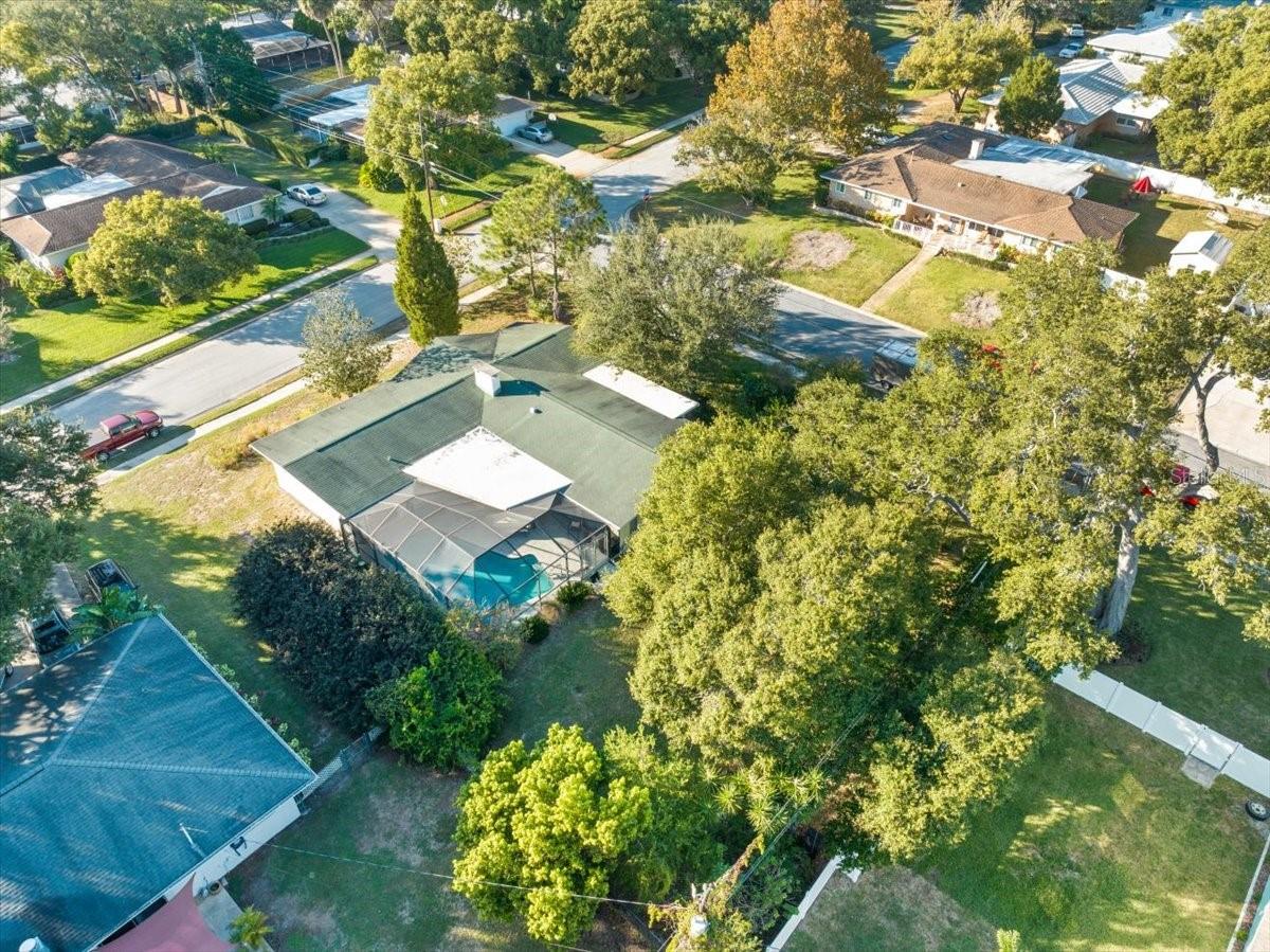 1665 MAGNOLIA DRIVE