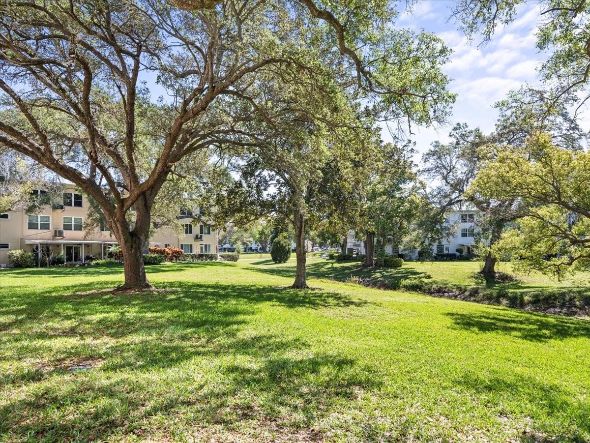 2041 AUSTRALIA WAY W Unit: 39