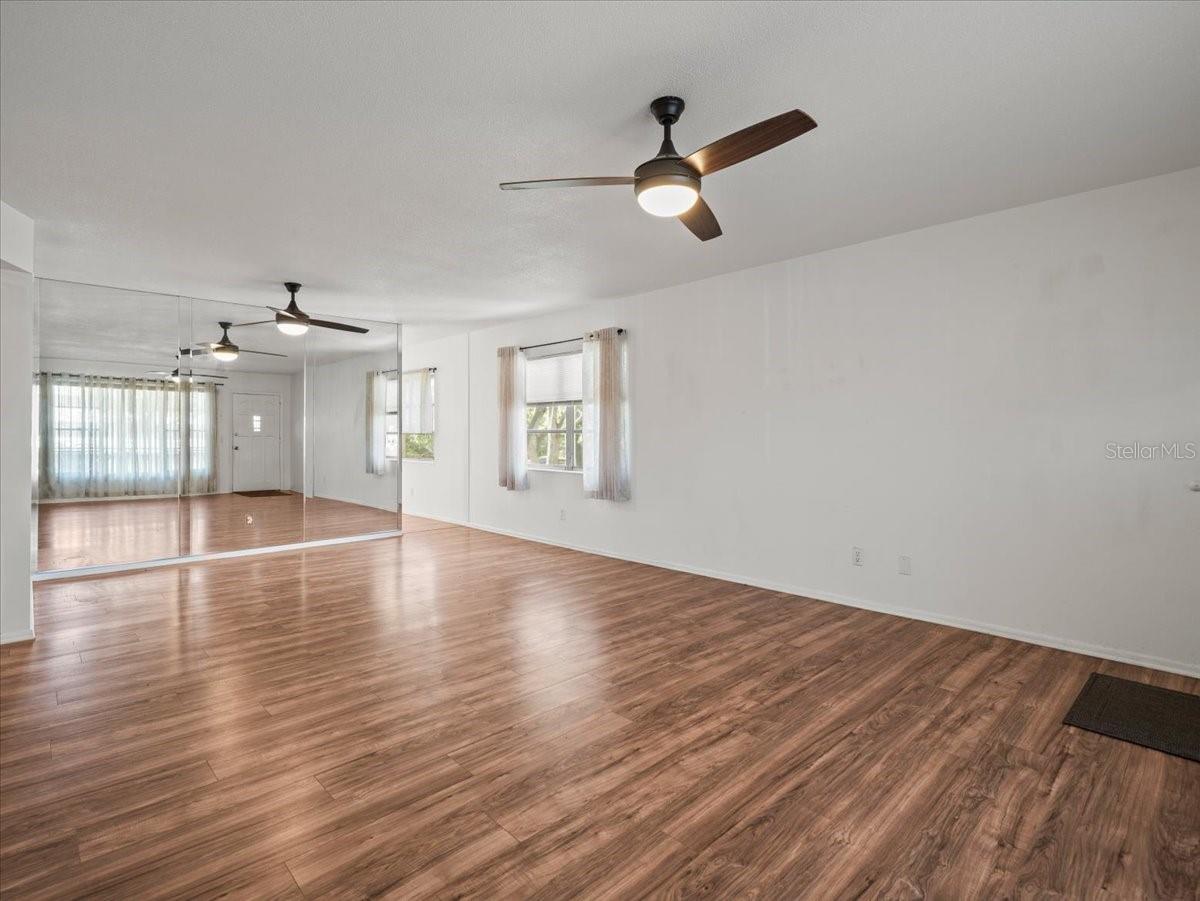 2041 AUSTRALIA WAY W Unit: 39