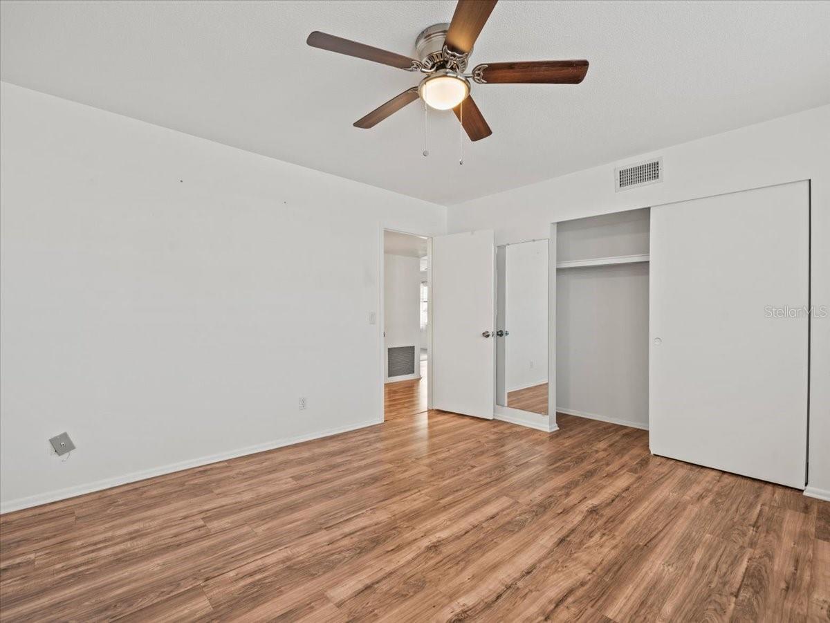 2041 AUSTRALIA WAY W Unit: 39