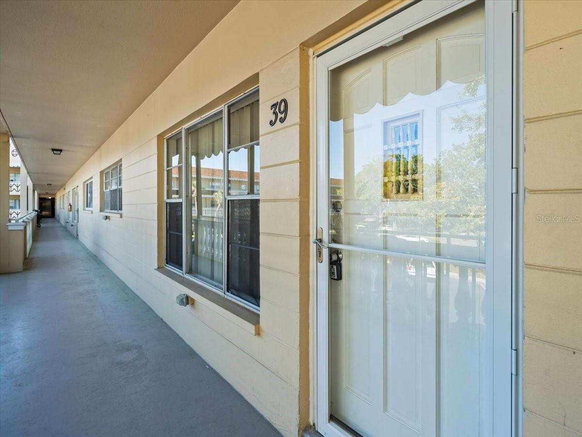 2041 AUSTRALIA WAY W Unit: 39