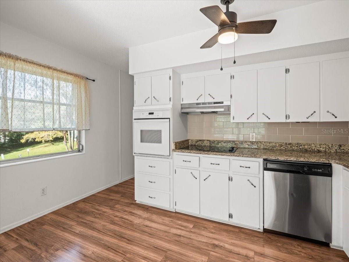 2041 AUSTRALIA WAY W Unit: 39