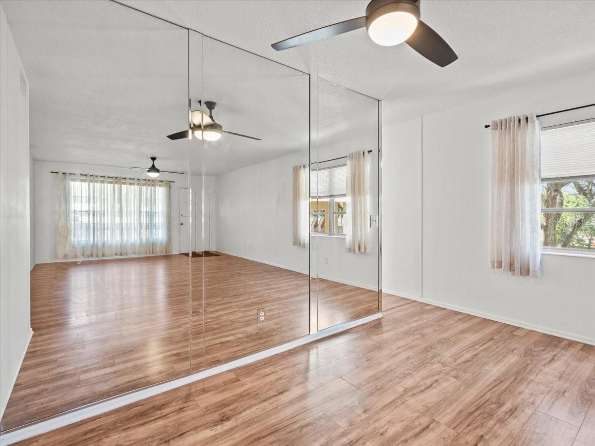 2041 AUSTRALIA WAY W Unit: 39