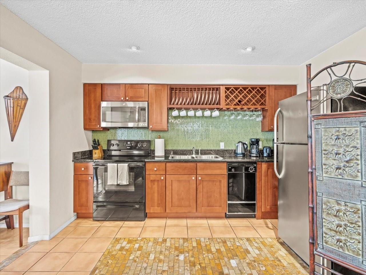 2683 ST JOSEPHS DR E