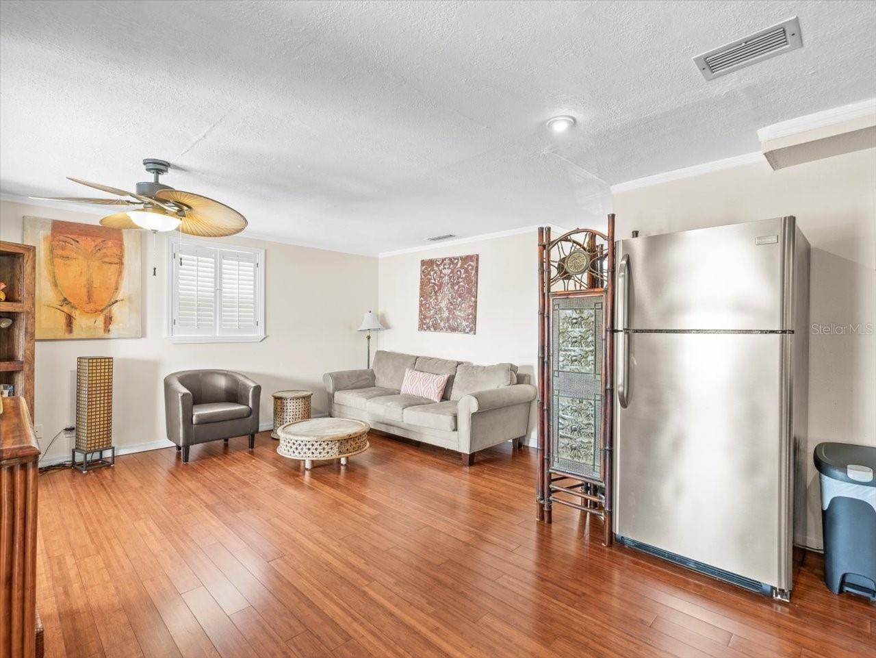 2683 ST JOSEPHS DR E