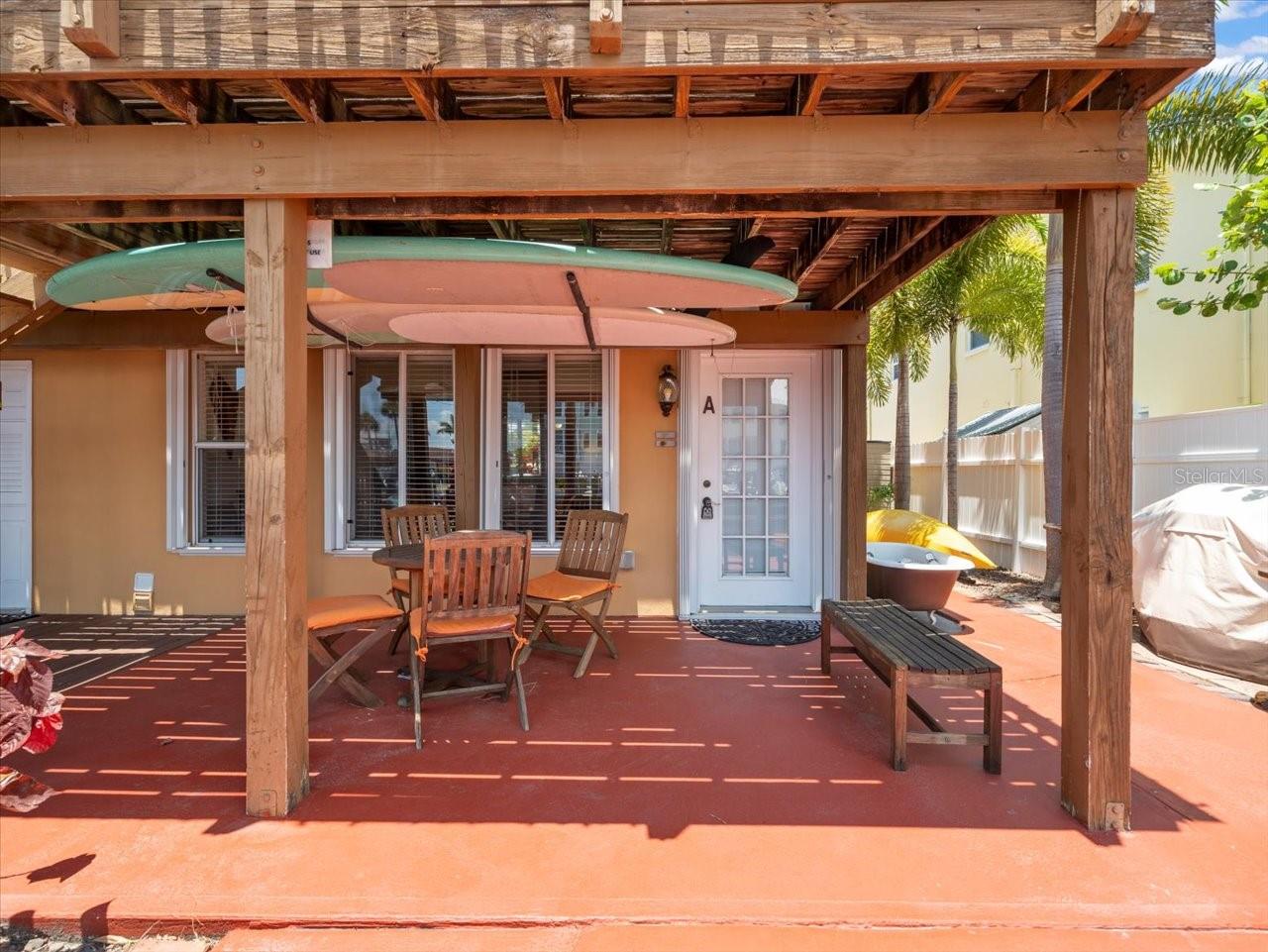 2683 ST JOSEPHS DR E